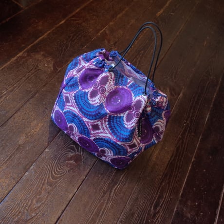 BAG 'N' NOUN  SPINDLE 'M / AFRICA'