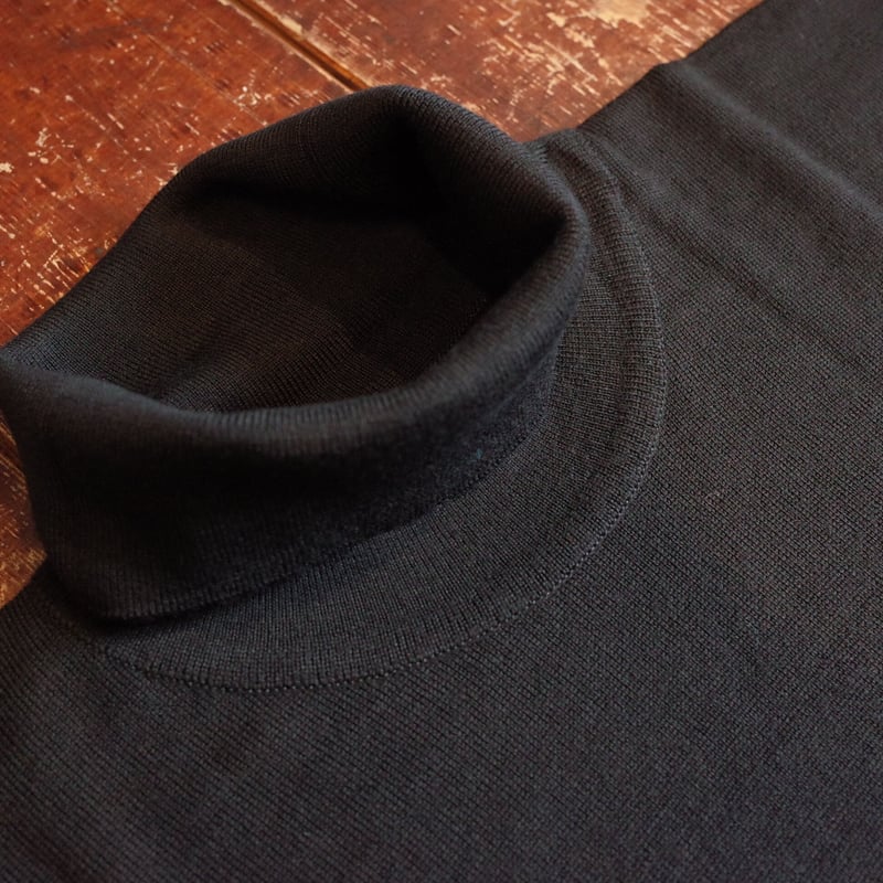 トップス JOHN SMEDLEY 24G knit sweater JOHN SMEDLEY 【A4544】 24G L/S TURTLE NECK KNIT