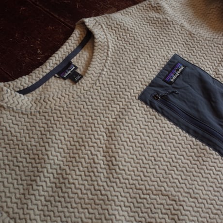 Patagonia  M's R1 Air Crew