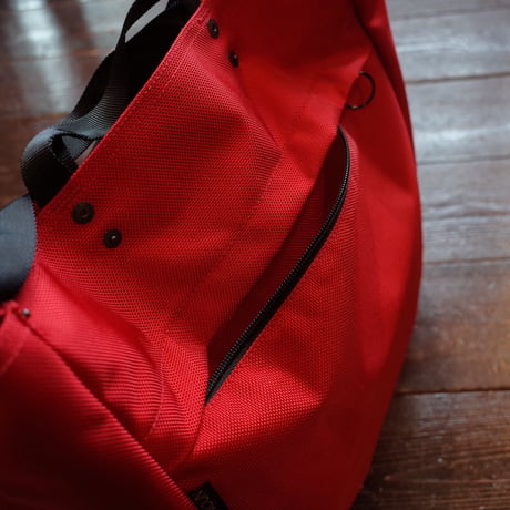BAG 'n' NOUN   TOOL BAG 'GARLAND'