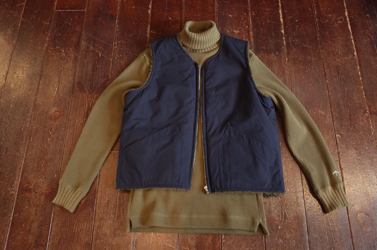 Nigel Cabourn REVERSIBLE DECK VEST | MAPS E-Shop Nigel Cabourn REVERSIBLE DECK VEST | MAPS E-Shop