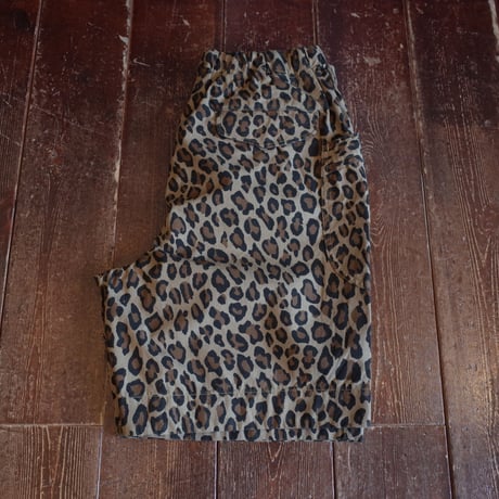 *A VONTADE  Fatigue Shorts / LEOPARD