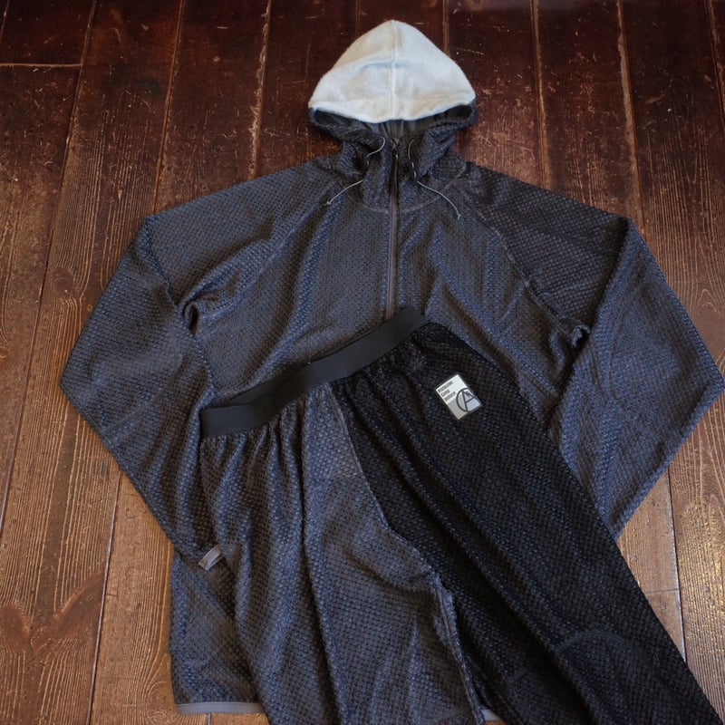 Mountain Research MTR3987 Octa Parker | MAPS 