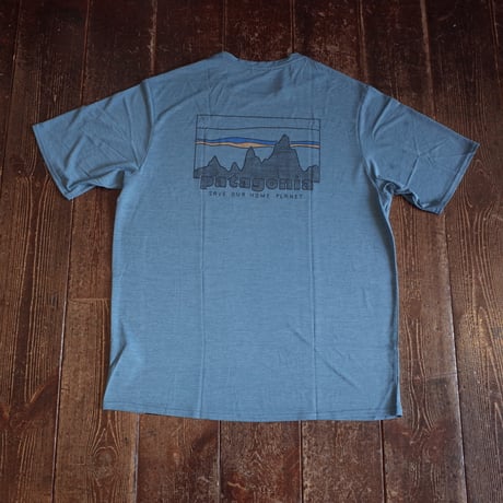 Patagonia  Cap, Cool Daily Graphic Shirts  &  Cool Daily Graphic Shirts / Water