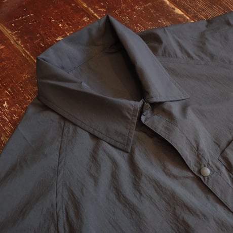 Mountain Research  MTR3673  Coach Shirt