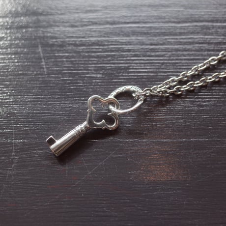 bru na boinne   "The Secret Garden Key" ネックレス