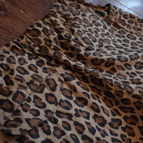 *A VONTADE  Fatigue Shorts / LEOPARD