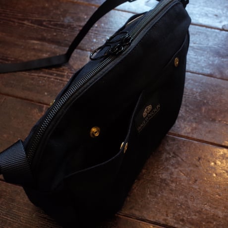 BAG 'n' NOUN  POCHETTE / BLACK 9  &  POCHETTE "MINI / BLACK 9