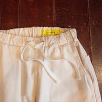 NECESSARY OR UNNECESSARY   PAINTER SPINDLE 'WHITE'