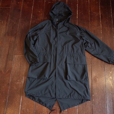 *A VONTADE   "OUTLET" Fishtail Shield Parka