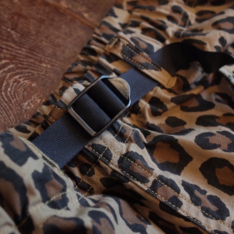 *A VONTADE  Fatigue Shorts / LEOPARD