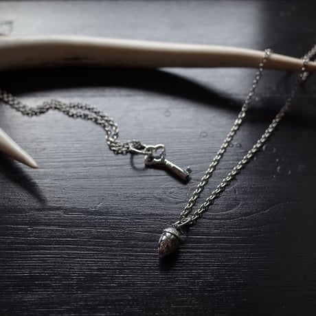 bru na boinne   "The Secret Garden Key" ネックレス