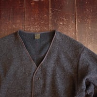 *A VONTADE  Wool Pile V-Neck Cardigan
