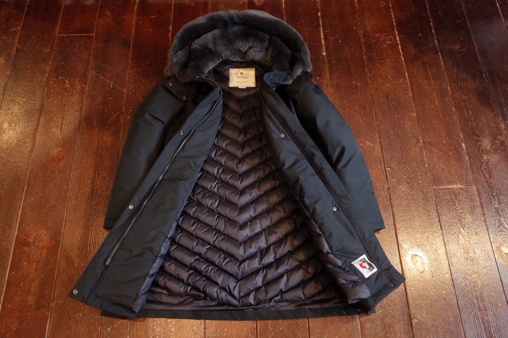WOOLRICH BOW BRIDGE COAT | MAPS E-Shop WOOLRICH BOW BRIDGE COAT | MAPS E-Shop