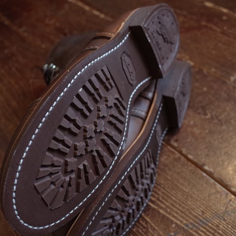 RED WING   #8111  "IRON RANGER"  Amber Harness