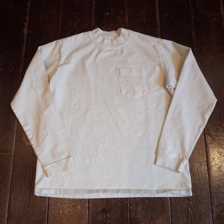NECESSARY OR UNNECESSARY  MOCK NECK  〈SALE〉