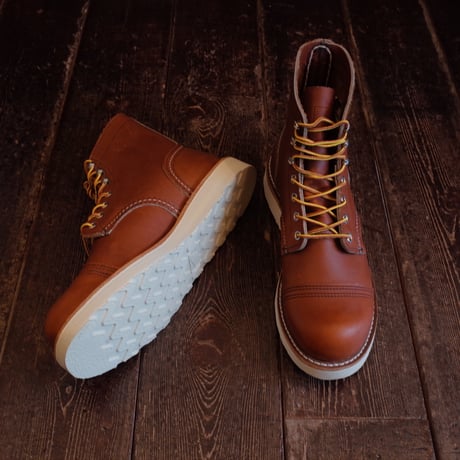 RED WING  #8089  IRON RANGER / TRACTION TRED