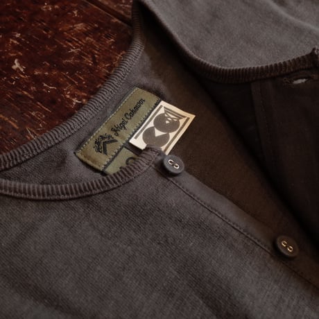 Nigel Cabourn  CC22 HENLEY NECK SHIRT