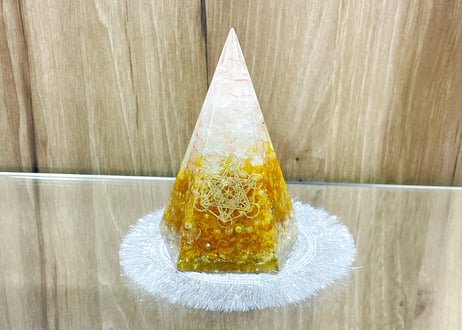 ふくまる様 オーダーオルゴナイト オルゴナイト カラフルストーン 源丸 エネルギー 発生 金箔 置物