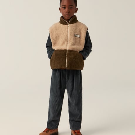 【the campamento】GREEN AND ECRU TEDDY VEST