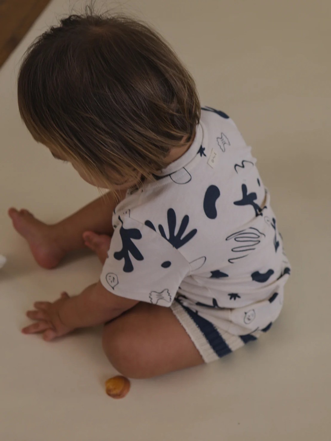 【新品未使用】organic zoo Capri Classic T 1-2y organic zoo】Capri Undyed Cotton Classic T-Shir
