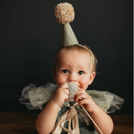 帽子 KruhitkaLove / Party Hat KruhitkaLove / Party Hat with embroidery - I