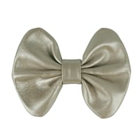 【DONSJE】Floor Exclusive Hairclip | Champagne Metallic Leather