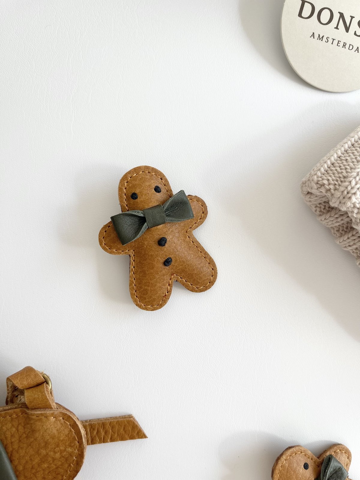 DONSJE】Wonda Hairclip | Gingerbread | lana