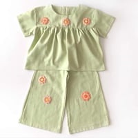 予約【babytoly】flower shirt ＆ bottom set