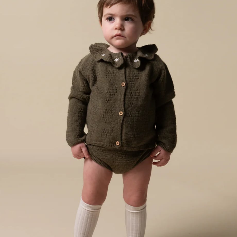 694aa7d82ead37c3eb0117f3