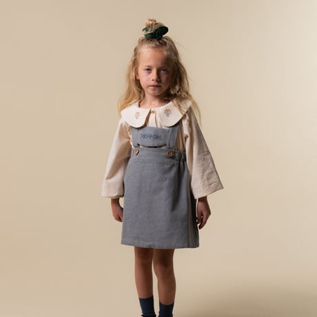 【birinit】Ivory embroidered girl shirt