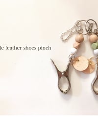 circle leather shoes pinch
