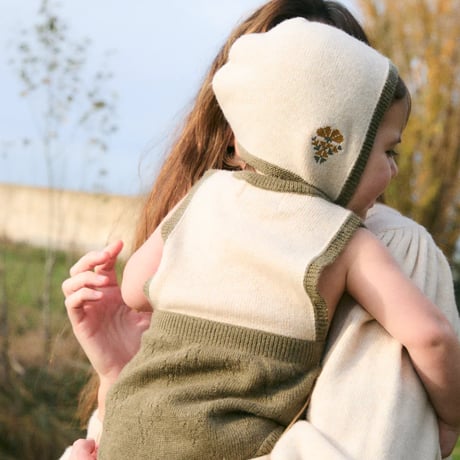 【birinit】Green knit embroidered romper baby