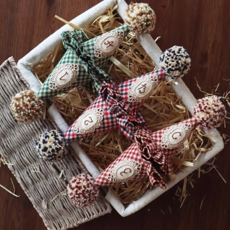 帽子 KruhitkaLove / Party Hat CATEGORY kruhitkalove | lana