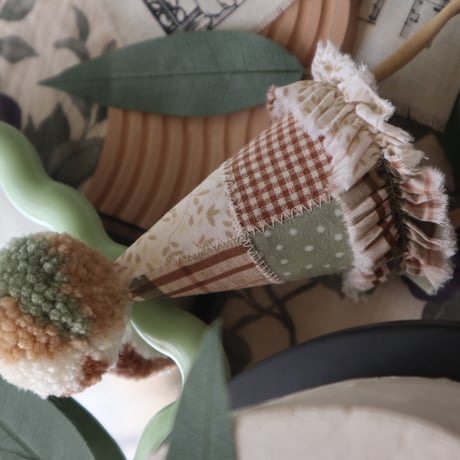 【kruhitkalove】Patchwork Flowers Cotton Party Hat / Green