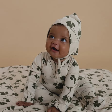 【organic zoo】Clover Zip Sleepsuit Undyed