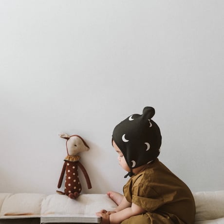 【organic zoo】Black Midnight Pixie Bonnet