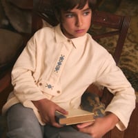 【birinit】Ivory embroidered Austria shirt