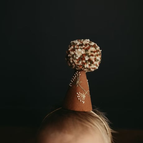 帽子 KruhitkaLove / Party Hat CATEGORY kruhitkalove | lana