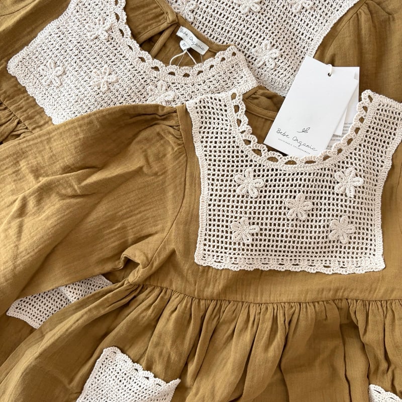 【新品未使用】Bebe organic Lena Dress ワンピース4y 45b504d4c1131bd700a06075f9343e