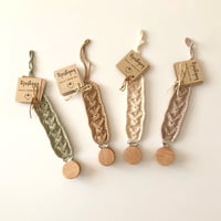 【babytoly 】pacifire holder