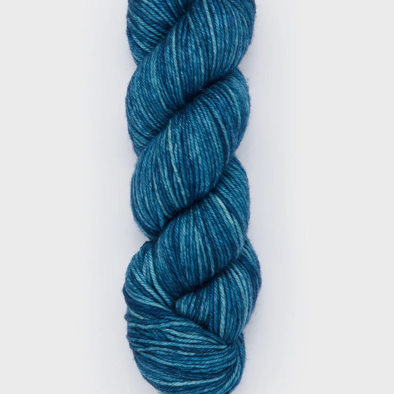 Misha & Puff ポインティ　水色 Studio Misha & Puff 】OCEAN SPACE DYE / Merino