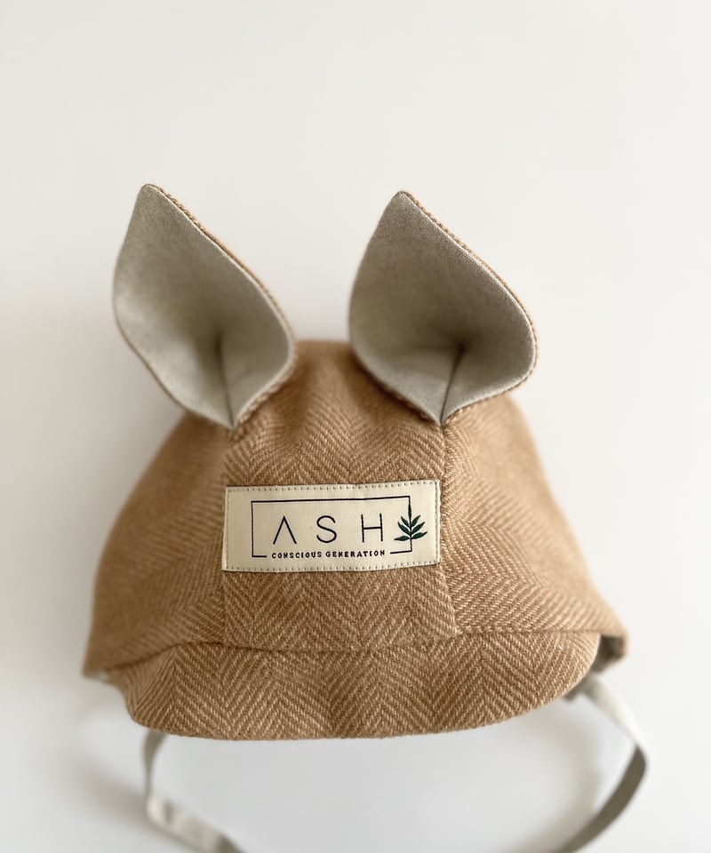 ASH GENERATION】driftwood squirrel bonnet | lana