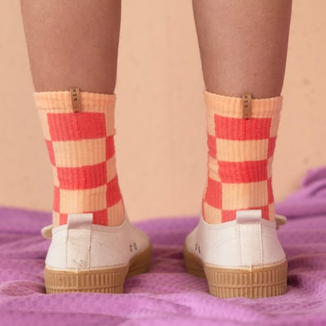 【nixnut】Checkered Socks/coral
