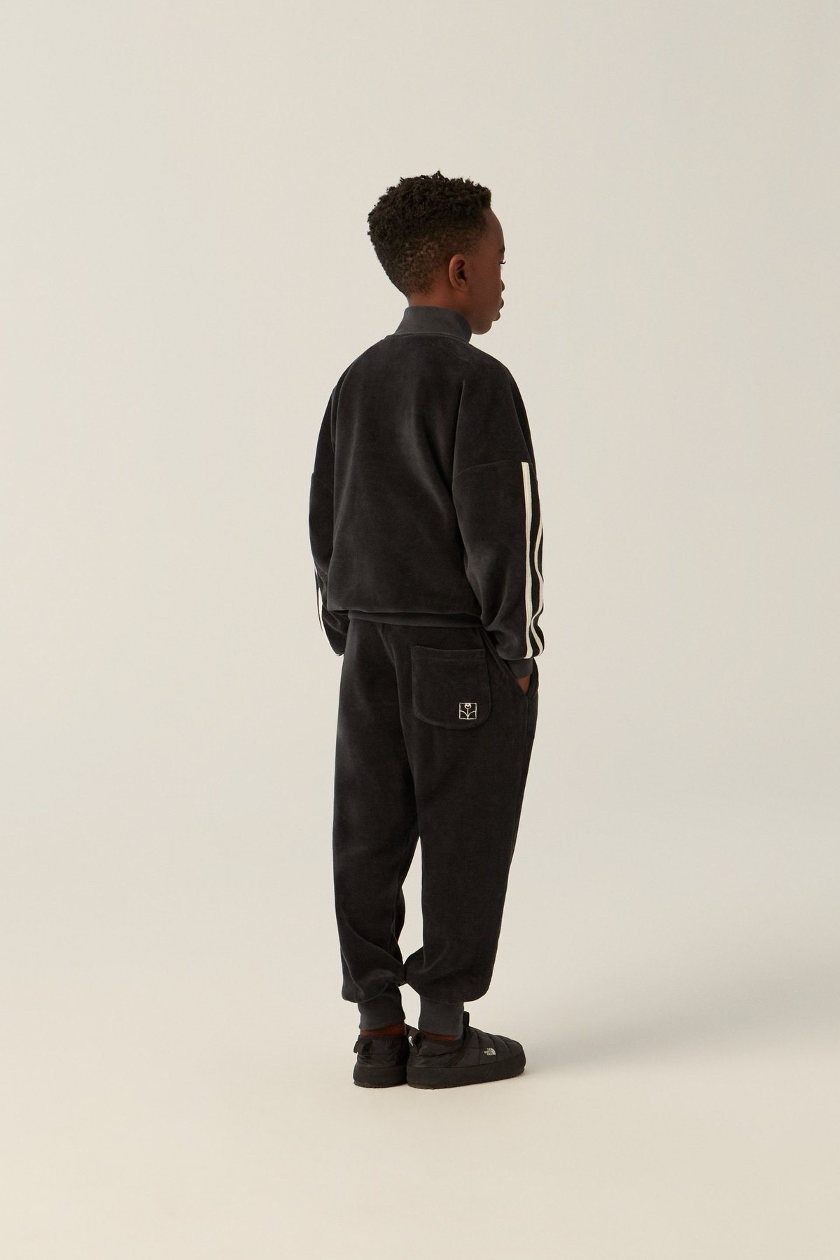 トップス the campamento GREY CONTRAST SWEATSHIRT The Campamento Grey Velour Sweatshirt - The Campamento