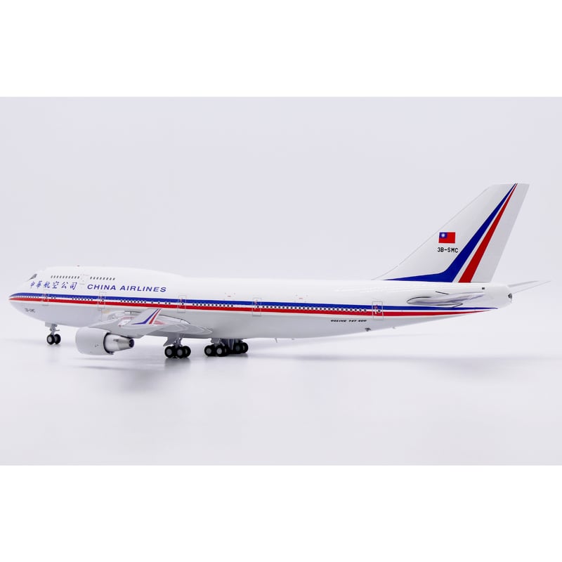お取り寄せ商品】1/200 747-400 チャイナエアライン 3B-SMC |