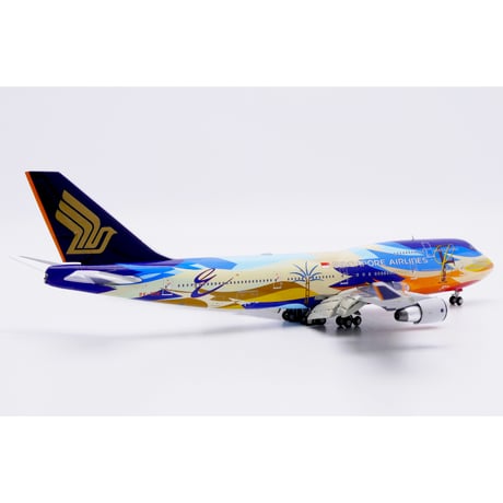 【お取り寄せ商品】1/400 747-400 シンガポール航空「Tropical特別塗装機」  9V-SPK   Flaps Down