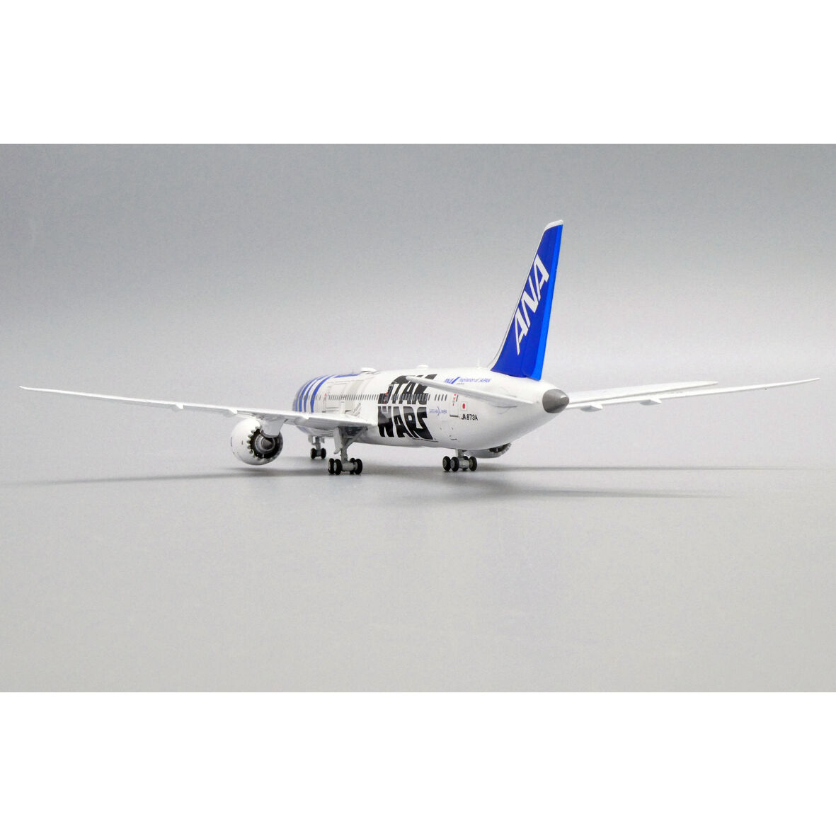 非売品・新商品情報】1/400 ANA 787-9 JA873A R2D2 | ひこーきちゃ