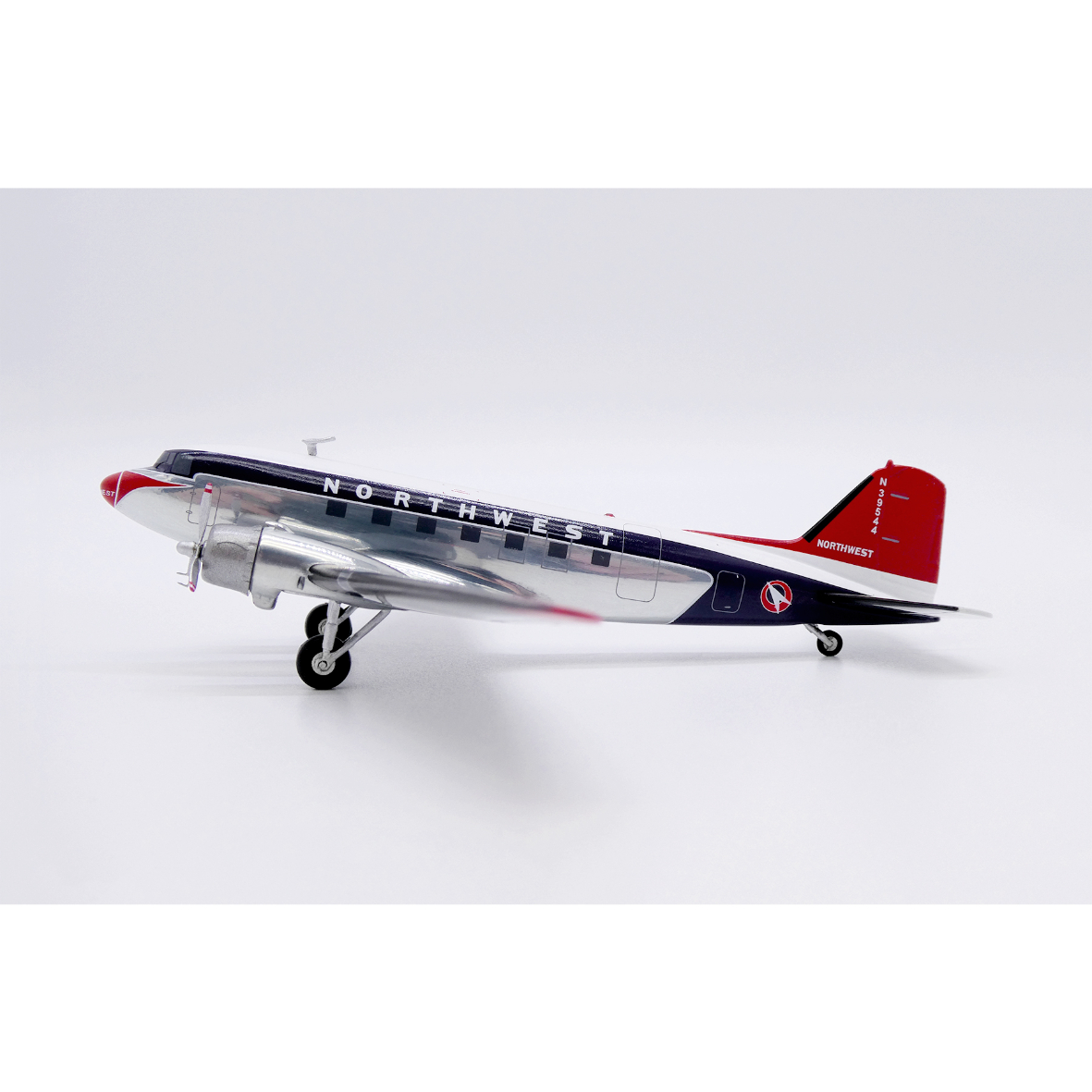 ノースウエスト航空 DC-3 N39544 1/200 お取り寄せ商品】1/200 DC-3 ノースウエスト航空 N39544 (ポリッシュ