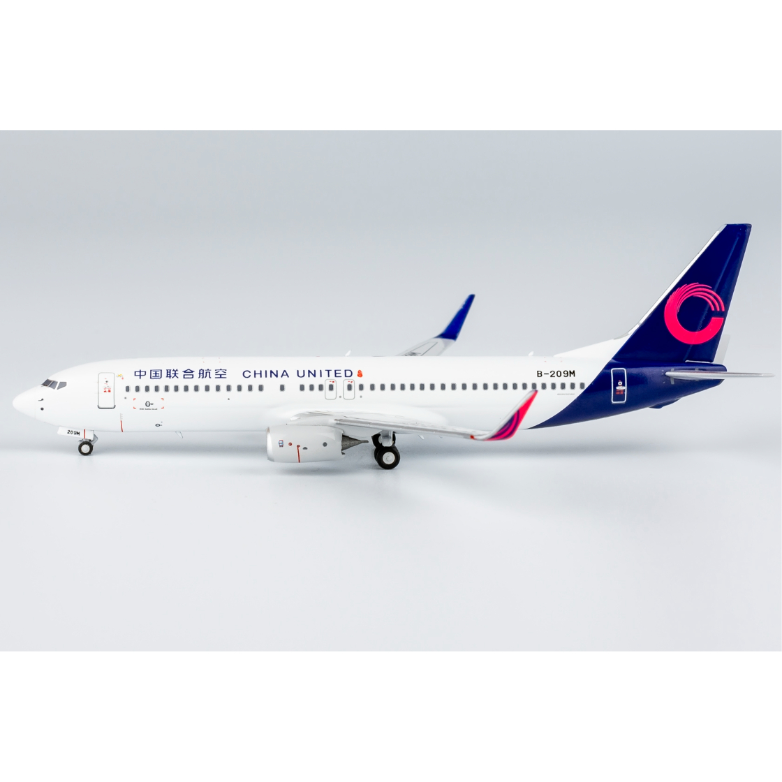 お取り寄せ商品】1/400 737-800/w 中国聯合航空「新塗装」 B-209M